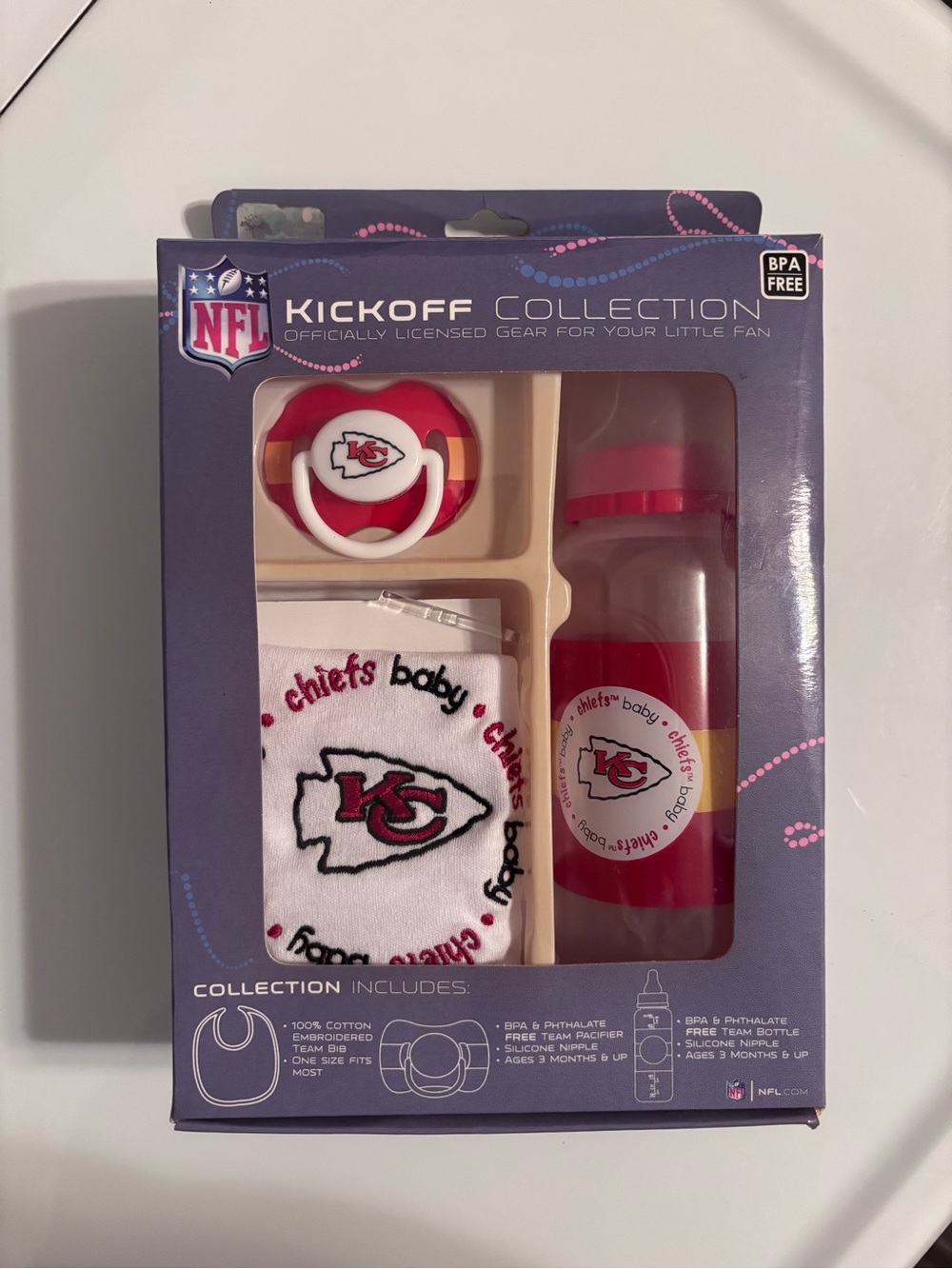 NFL Kansas City Chiefs Red and White Baby Bib & Feeding Set